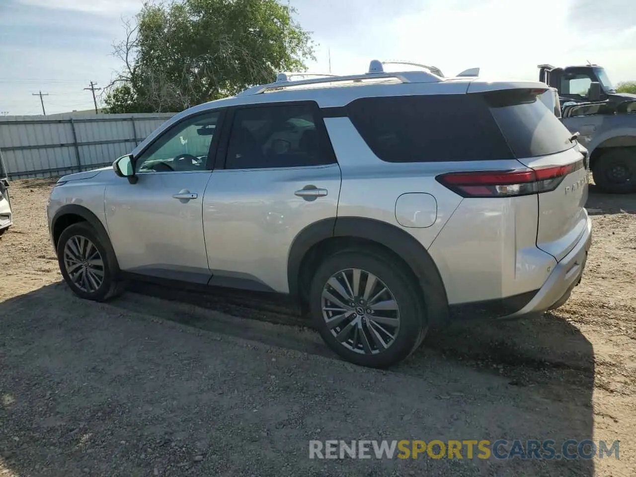2 Photograph of a damaged car 5N1DR3CB1PC270932 NISSAN PATHFINDER 2023
