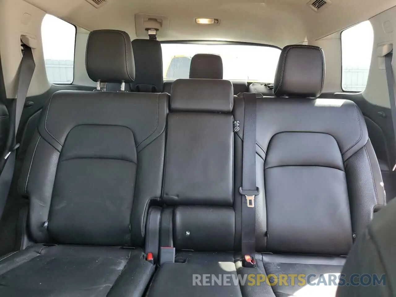 10 Photograph of a damaged car 5N1DR3CC5PC201153 NISSAN PATHFINDER 2023