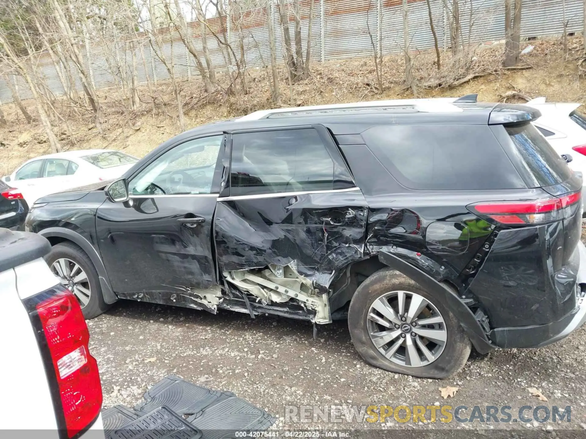 13 Photograph of a damaged car 5N1DR3CC6PC255433 NISSAN PATHFINDER 2023