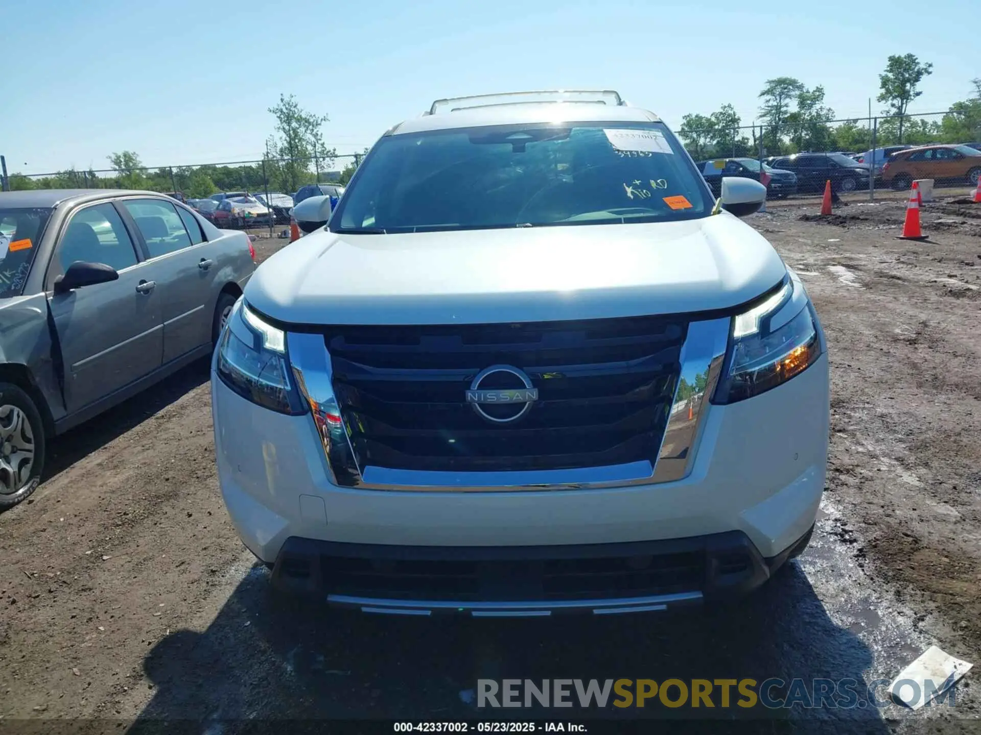 12 Photograph of a damaged car 5N1DR3CCXPC273840 NISSAN PATHFINDER 2023