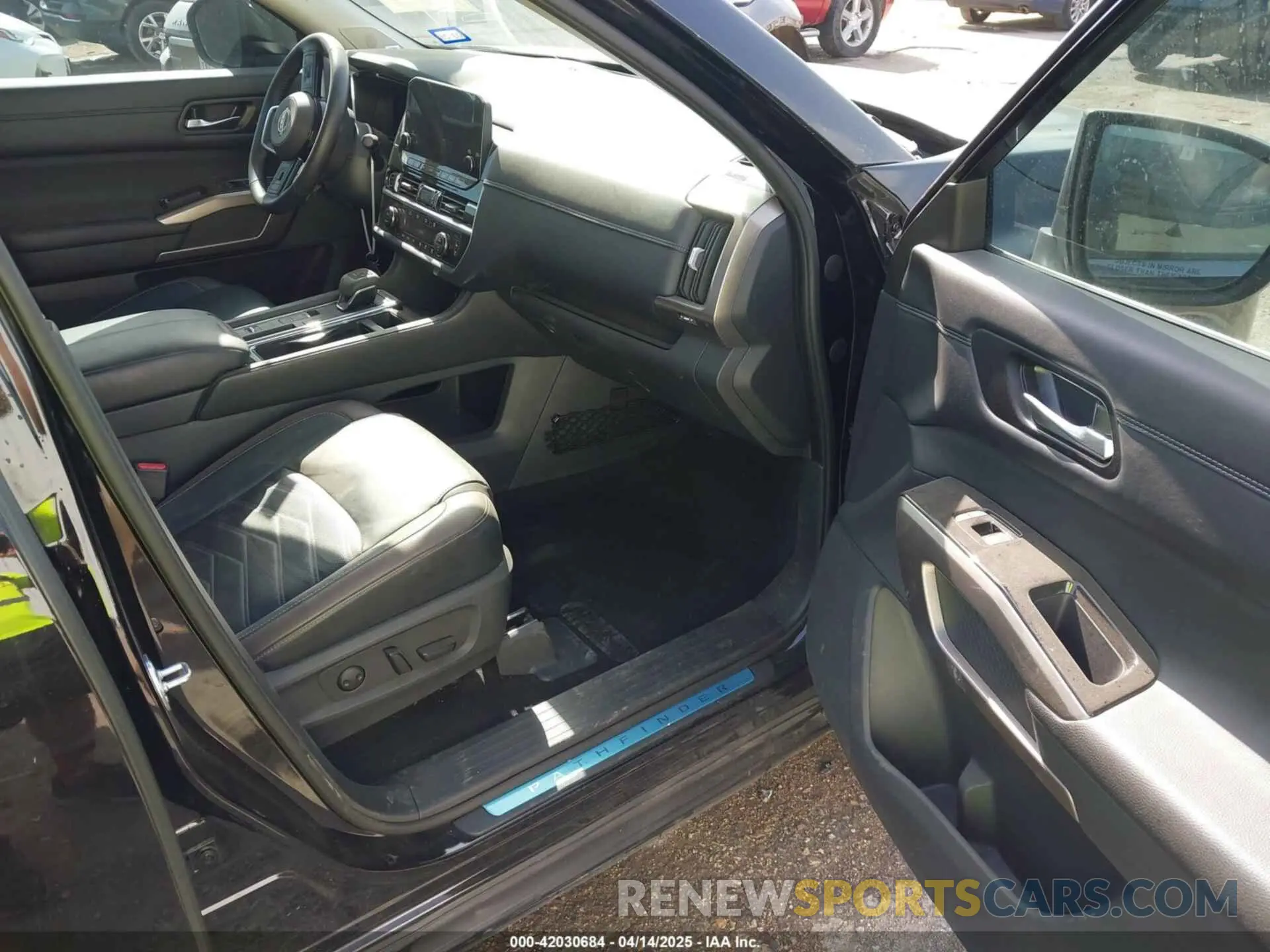 5 Photograph of a damaged car 5N1DR3DG1PC252330 NISSAN PATHFINDER 2023