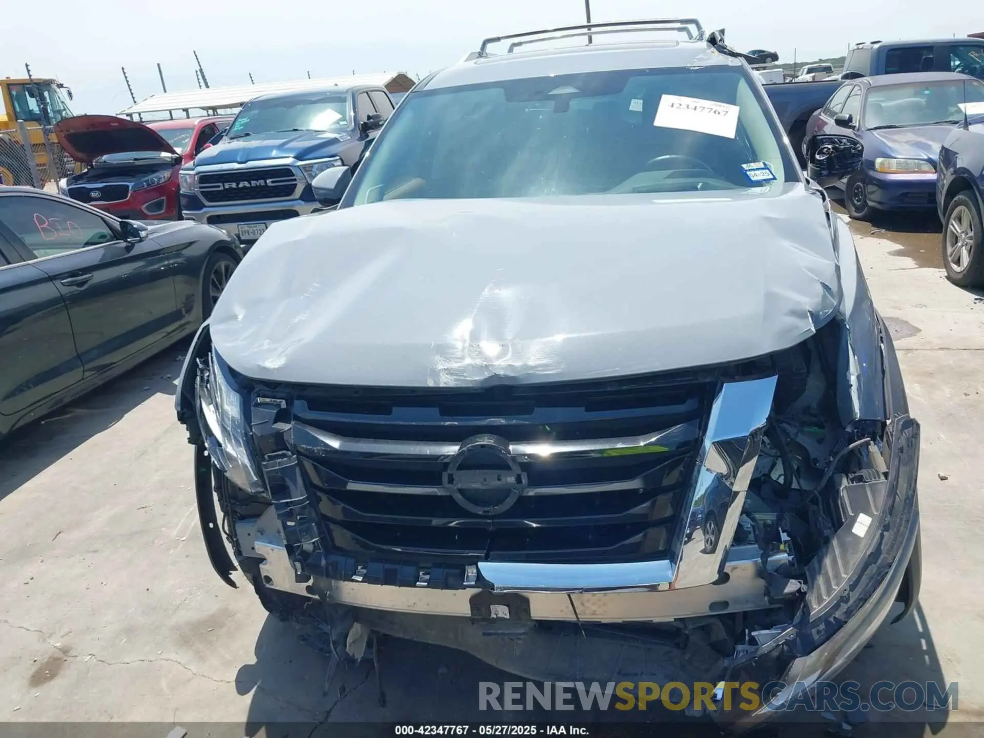 12 Photograph of a damaged car 5N1DR3DH6PC200362 NISSAN PATHFINDER 2023