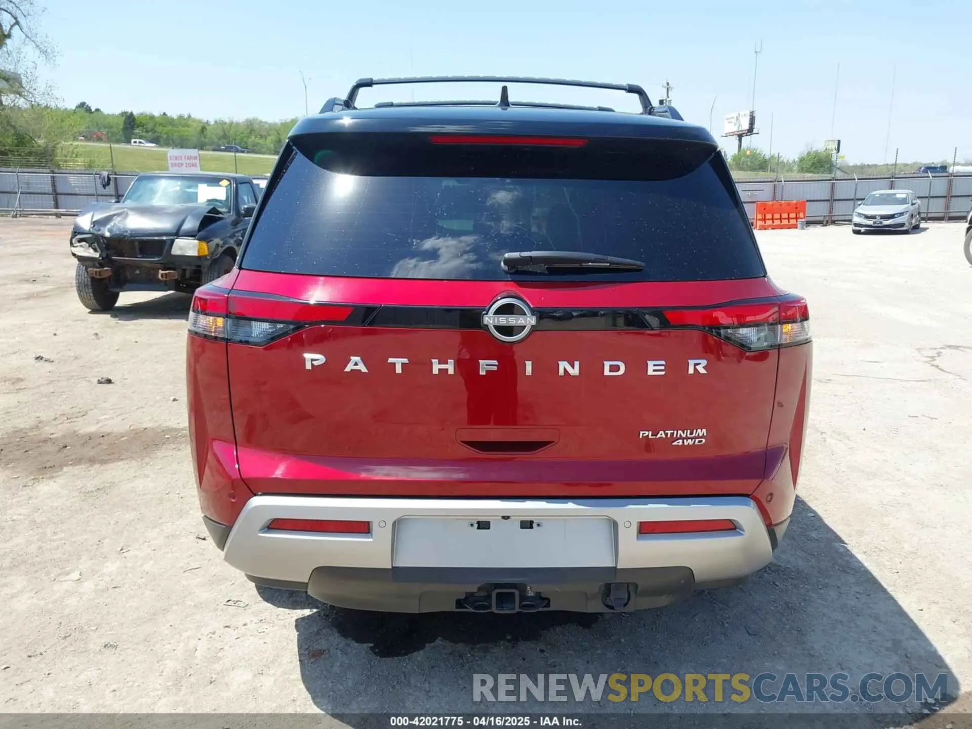 16 Photograph of a damaged car 5N1DR3DK6PC210286 NISSAN PATHFINDER 2023