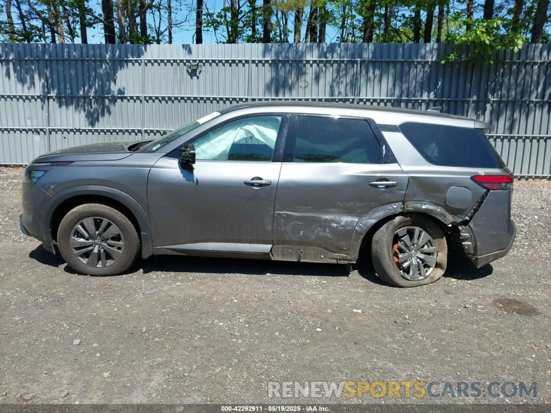 14 Photograph of a damaged car 5N1DR3AC0RC251741 NISSAN PATHFINDER 2024