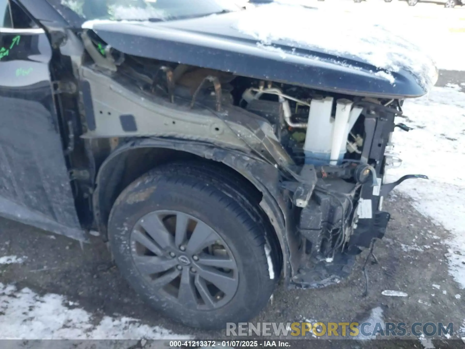 18 Photograph of a damaged car 5N1DR3AC1RC221213 NISSAN PATHFINDER 2024
