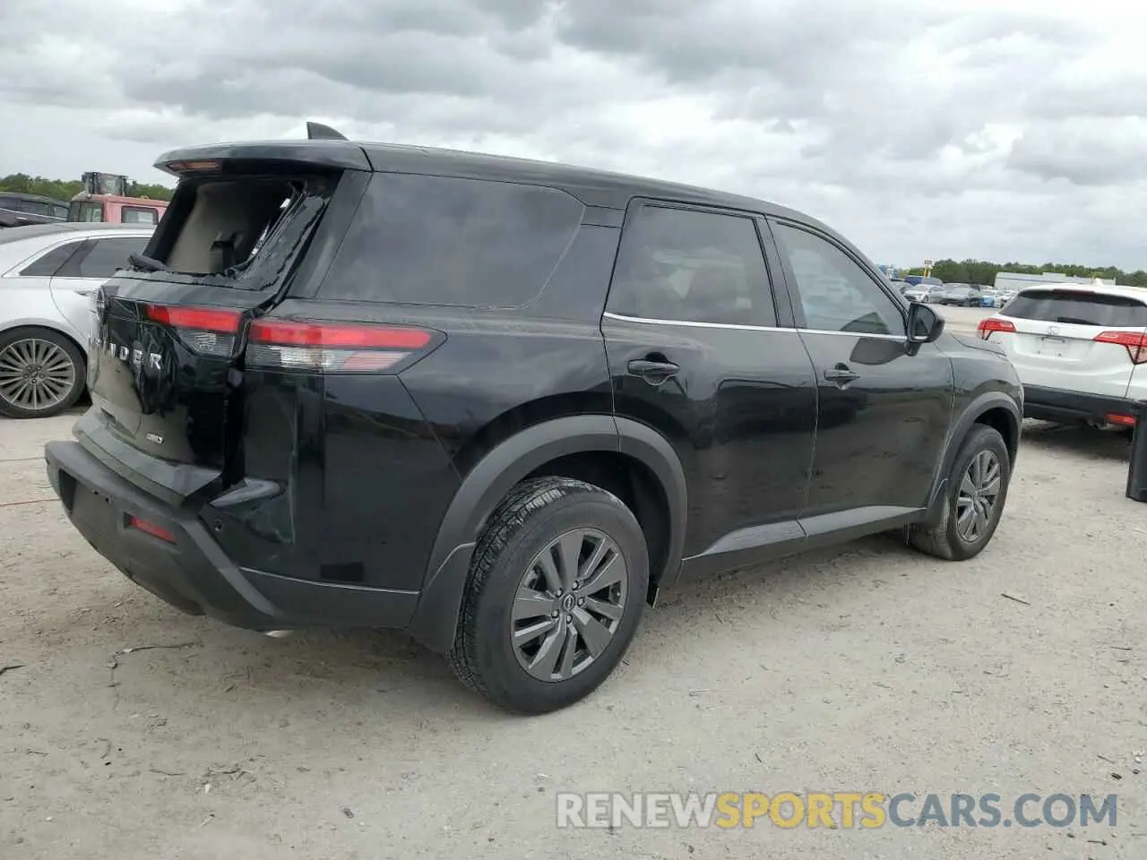 3 Photograph of a damaged car 5N1DR3AC5RC283701 NISSAN PATHFINDER 2024