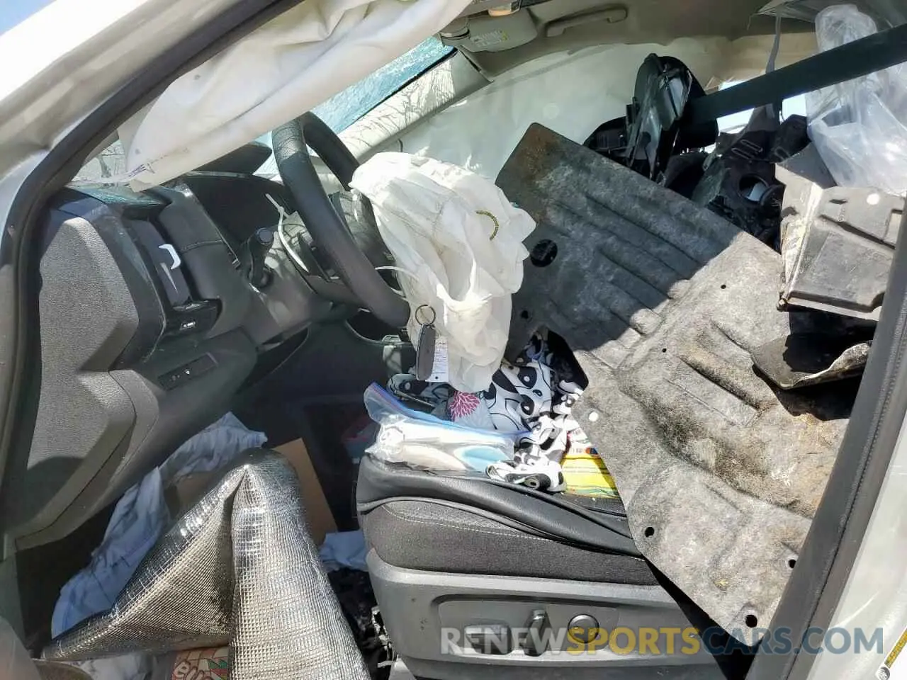 7 Photograph of a damaged car 5N1DR3BAXRC201586 NISSAN PATHFINDER 2024