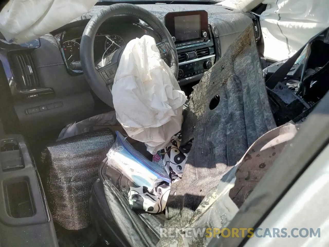 8 Photograph of a damaged car 5N1DR3BAXRC201586 NISSAN PATHFINDER 2024