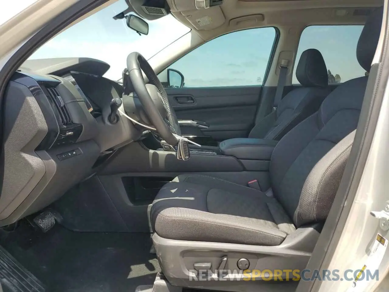 7 Photograph of a damaged car 5N1DR3BB9RC272271 NISSAN PATHFINDER 2024
