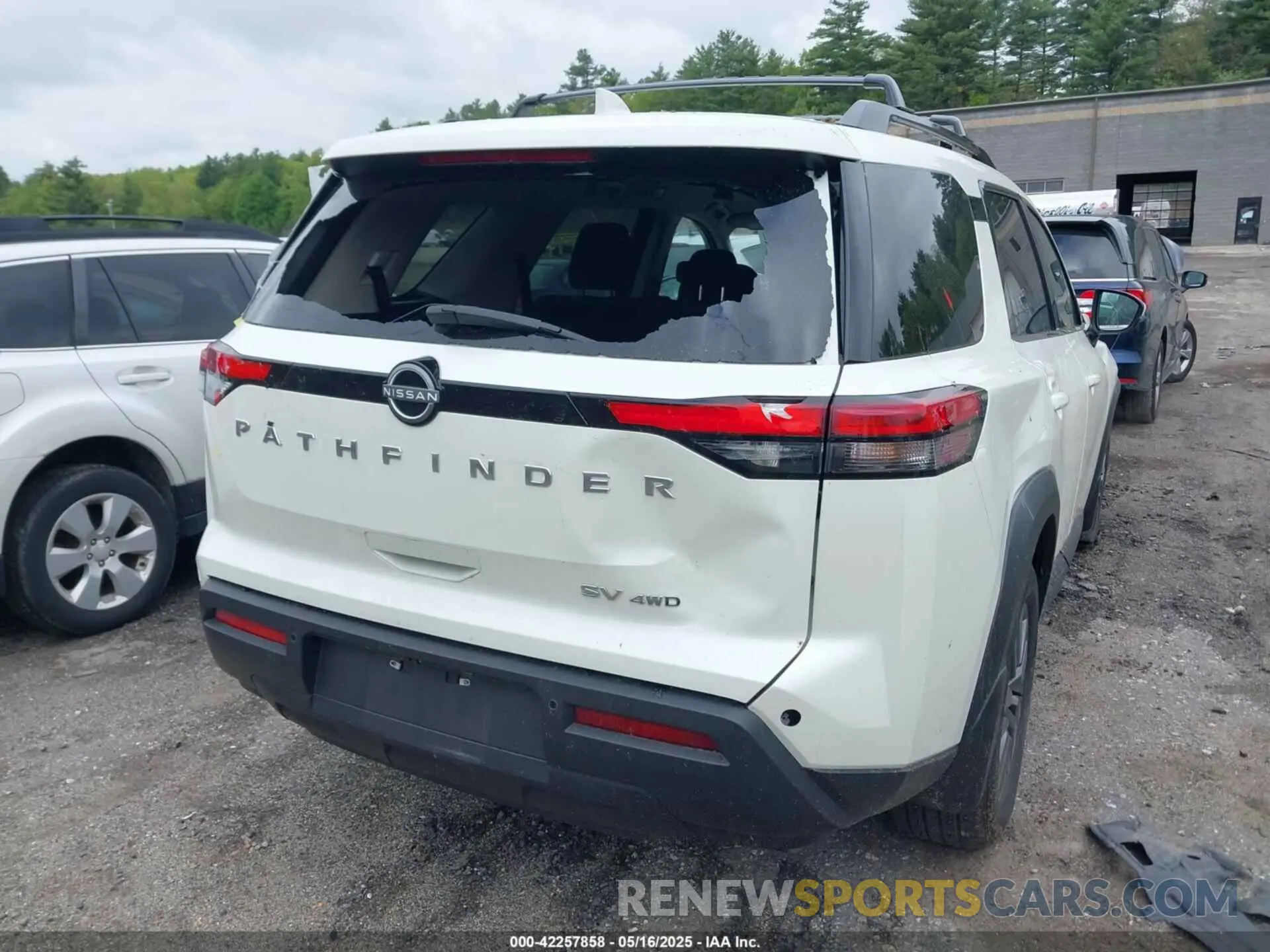 16 Photograph of a damaged car 5N1DR3BC6RC240547 NISSAN PATHFINDER 2024