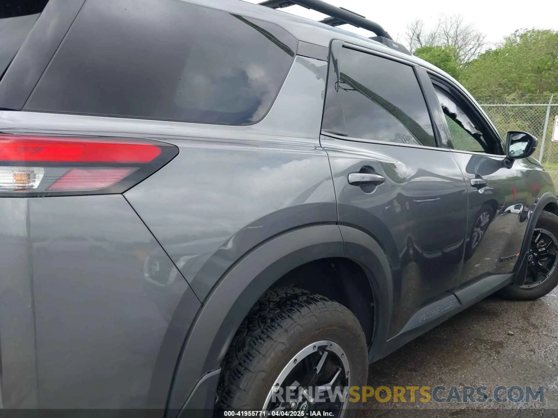 12 Photograph of a damaged car 5N1DR3BD0RC217631 NISSAN PATHFINDER 2024