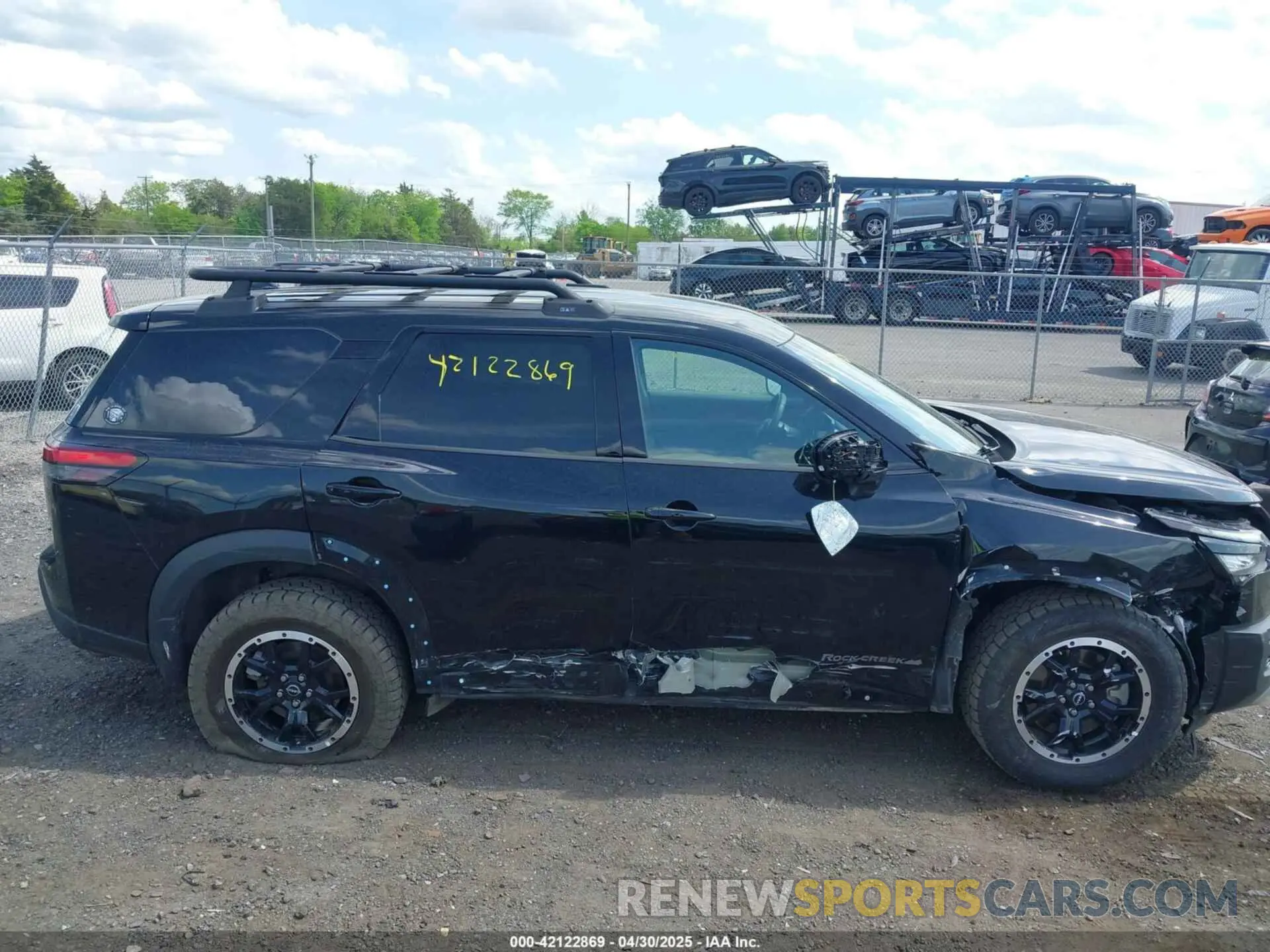 13 Photograph of a damaged car 5N1DR3BD3RC298592 NISSAN PATHFINDER 2024