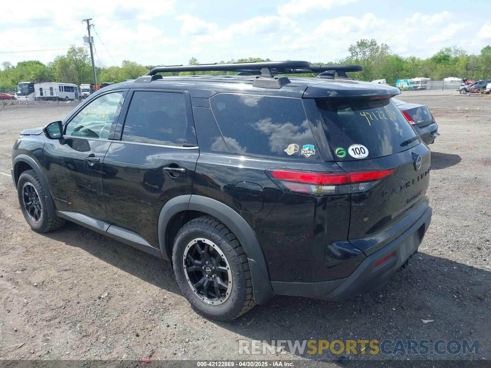 3 Photograph of a damaged car 5N1DR3BD3RC298592 NISSAN PATHFINDER 2024