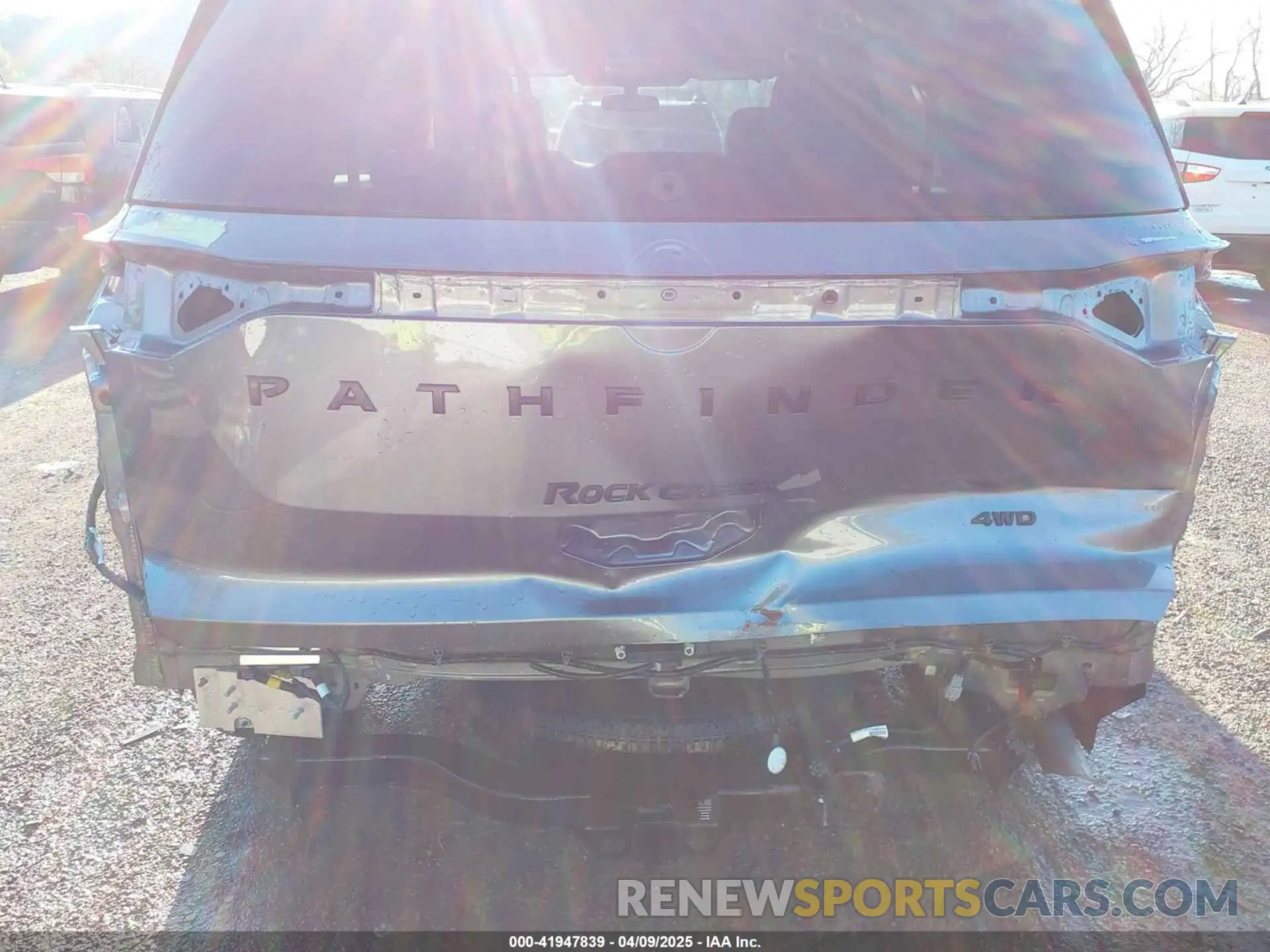 6 Photograph of a damaged car 5N1DR3BD8RC291069 NISSAN PATHFINDER 2024