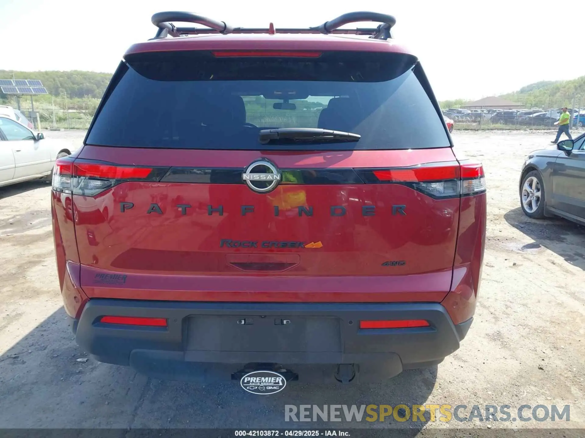 17 Photograph of a damaged car 5N1DR3BD8RC297860 NISSAN PATHFINDER 2024