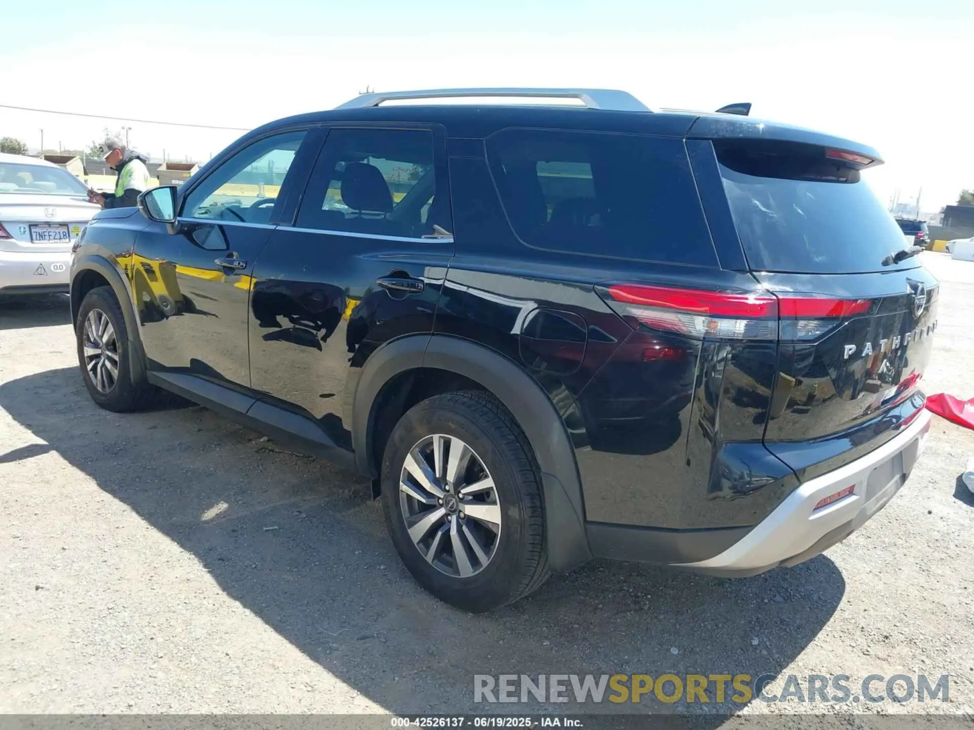 3 Photograph of a damaged car 5N1DR3CA2RC208076 NISSAN PATHFINDER 2024
