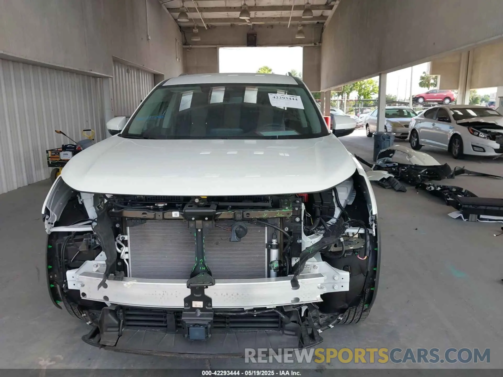 13 Photograph of a damaged car 5N1DR3CA5RC208511 NISSAN PATHFINDER 2024