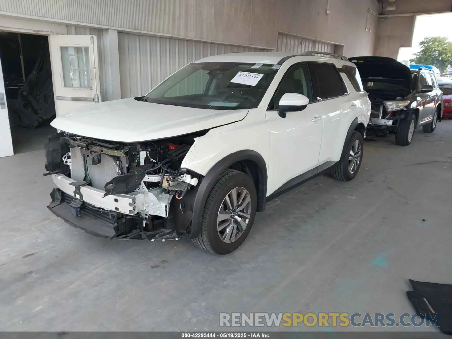 2 Photograph of a damaged car 5N1DR3CA5RC208511 NISSAN PATHFINDER 2024