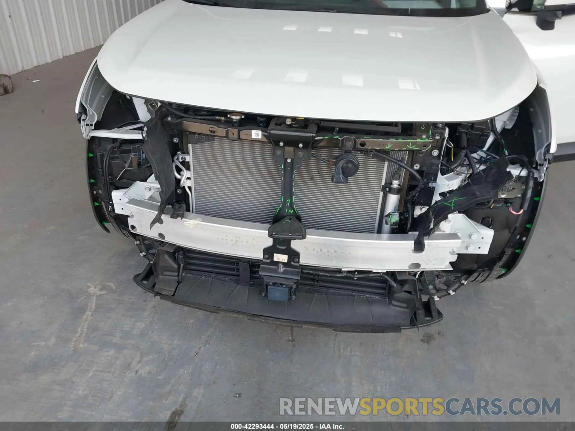 6 Photograph of a damaged car 5N1DR3CA5RC208511 NISSAN PATHFINDER 2024