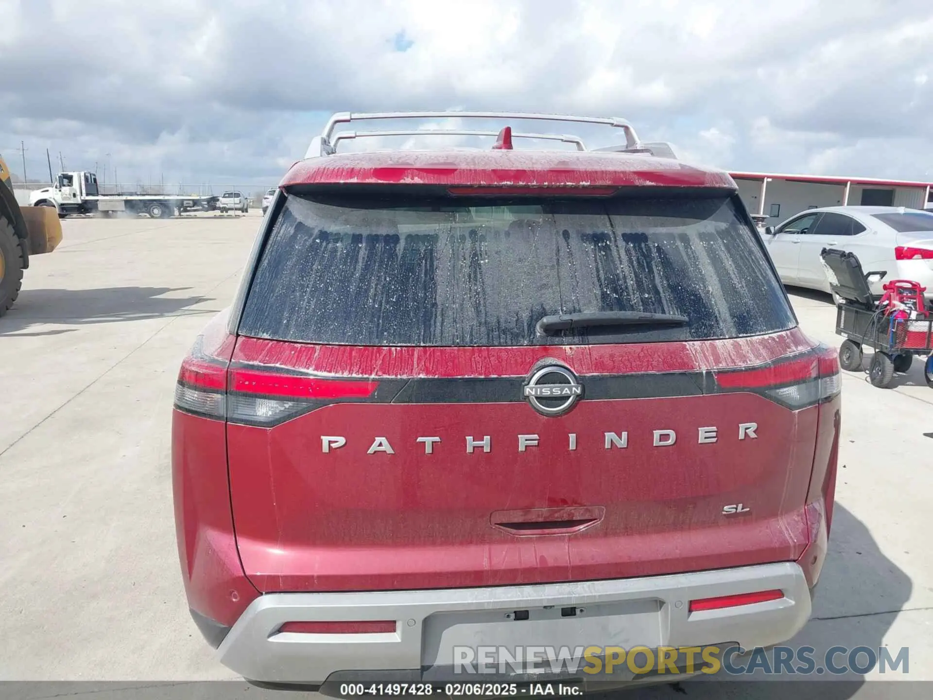 15 Photograph of a damaged car 5N1DR3CAXRC205300 NISSAN PATHFINDER 2024