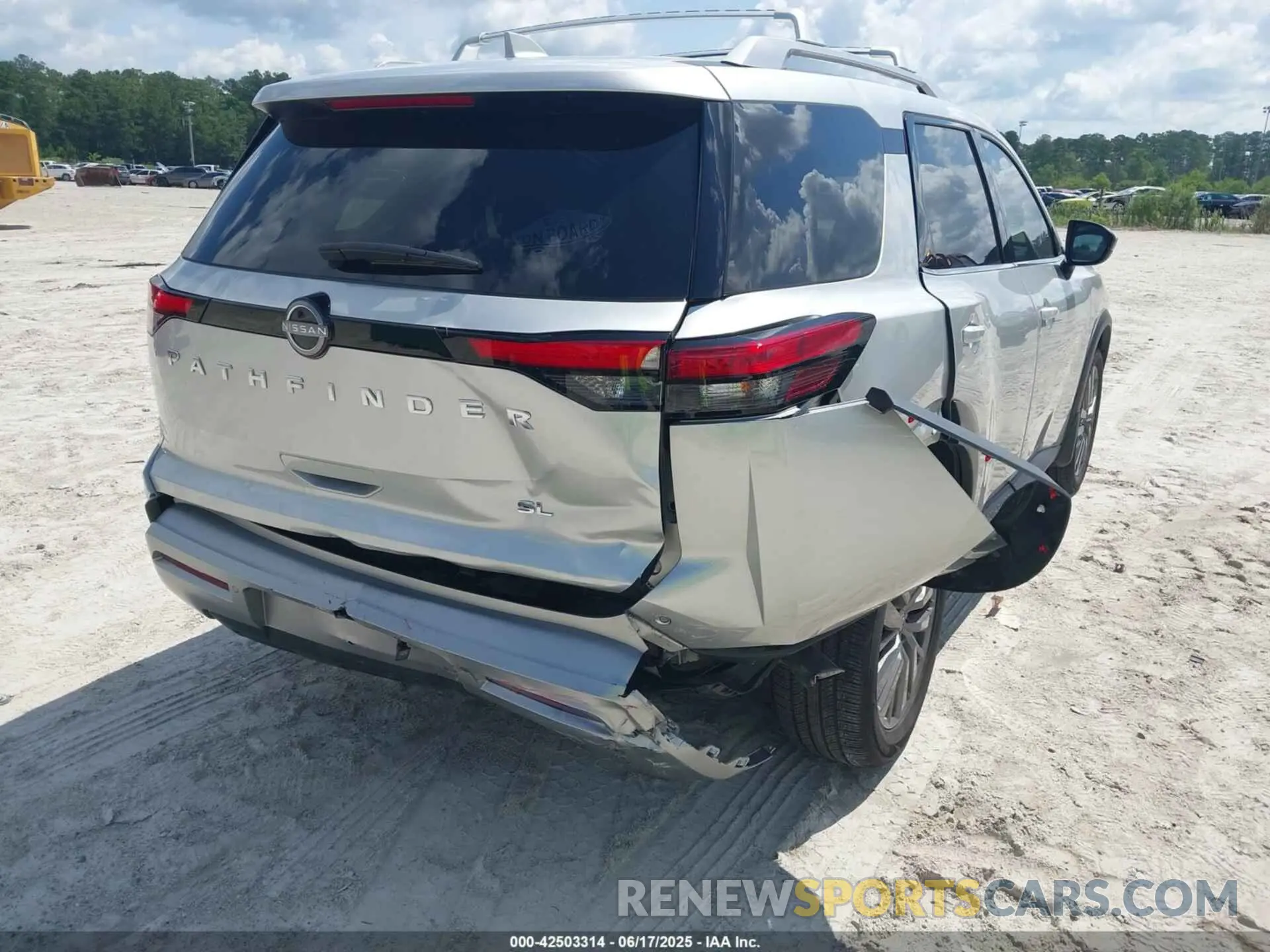 6 Photograph of a damaged car 5N1DR3CB4RC263900 NISSAN PATHFINDER 2024