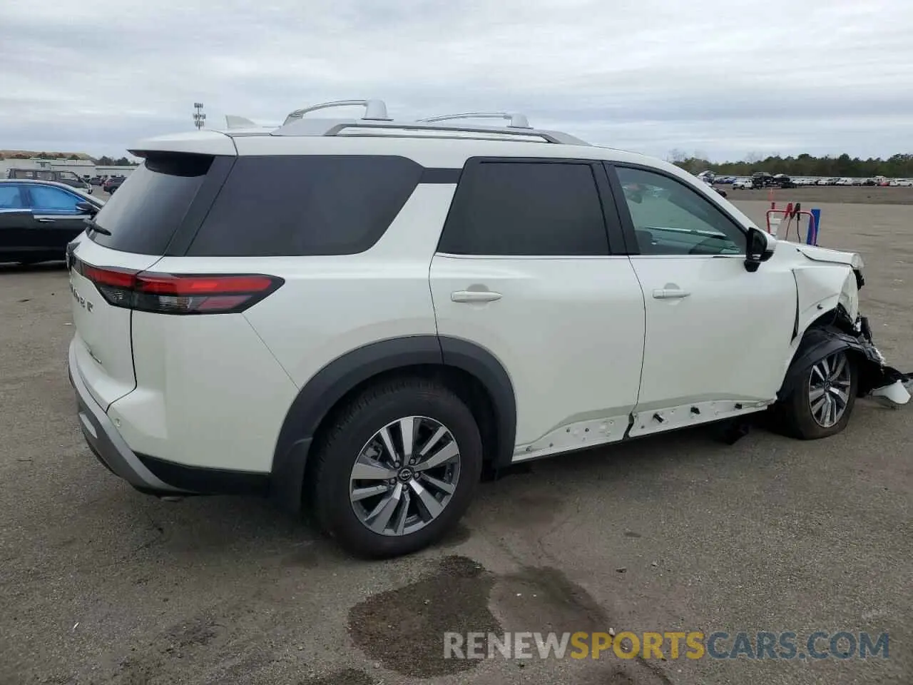 3 Photograph of a damaged car 5N1DR3CC3RC209772 NISSAN PATHFINDER 2024