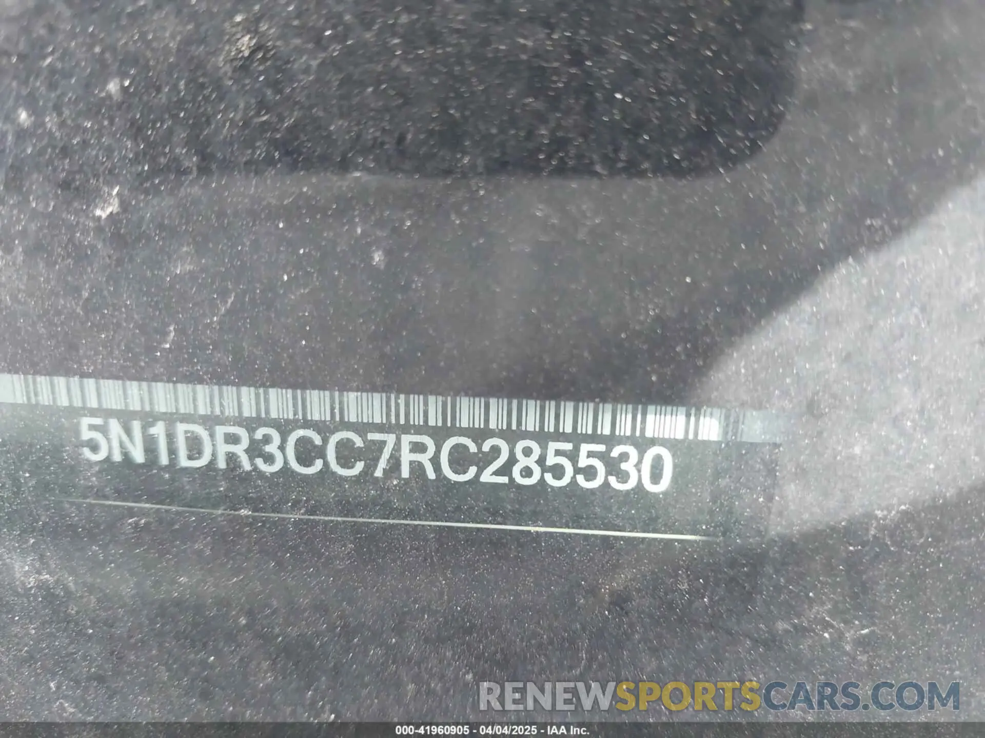 17 Photograph of a damaged car 5N1DR3CC7RC285530 NISSAN PATHFINDER 2024