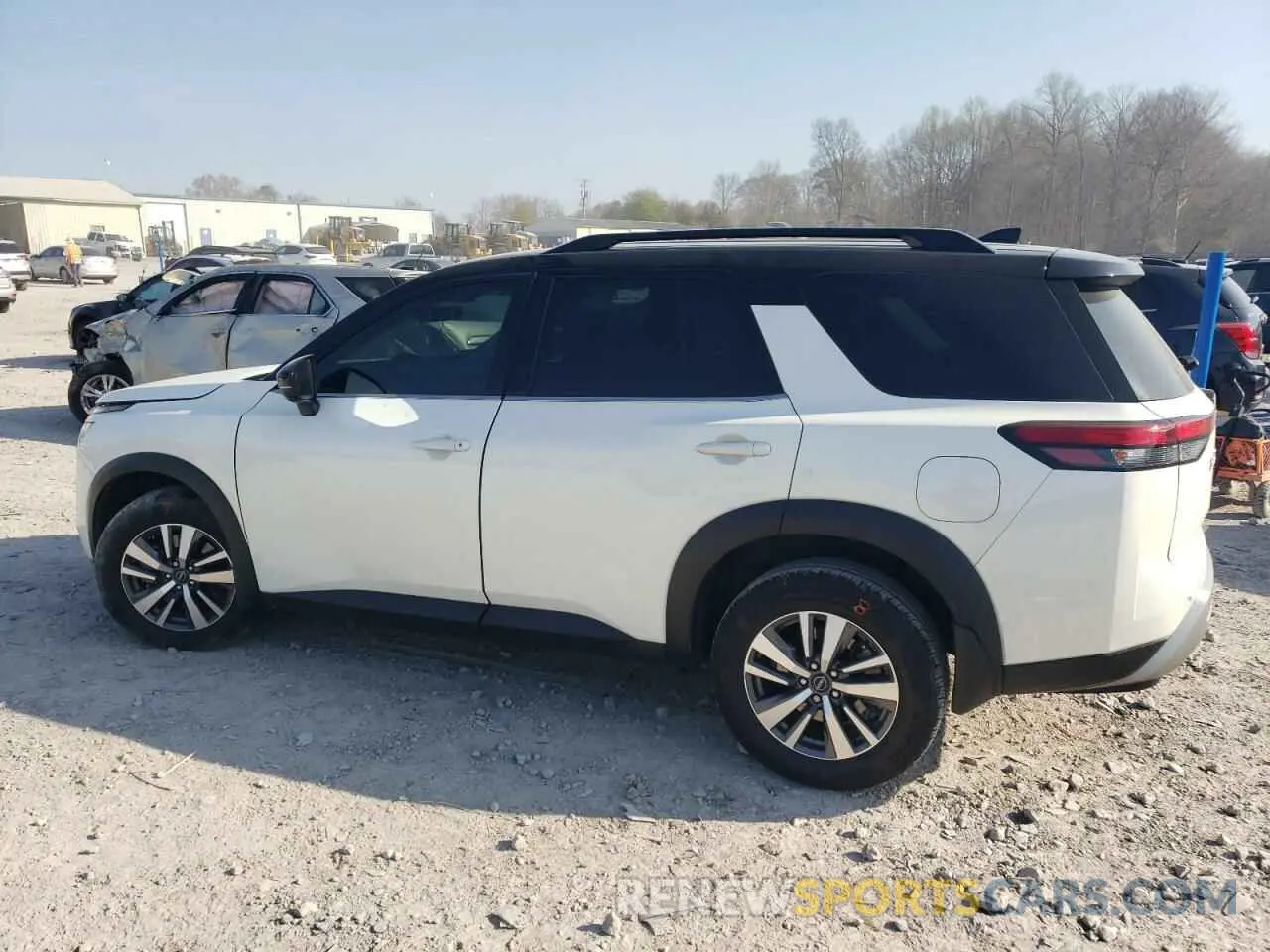 2 Photograph of a damaged car 5N1DR3CC9RC279230 NISSAN PATHFINDER 2024