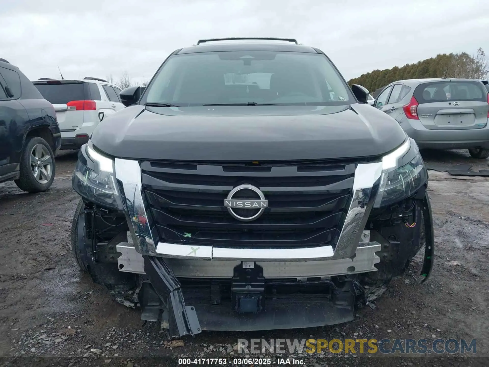 13 Photograph of a damaged car 5N1DR3CC9RC284511 NISSAN PATHFINDER 2024
