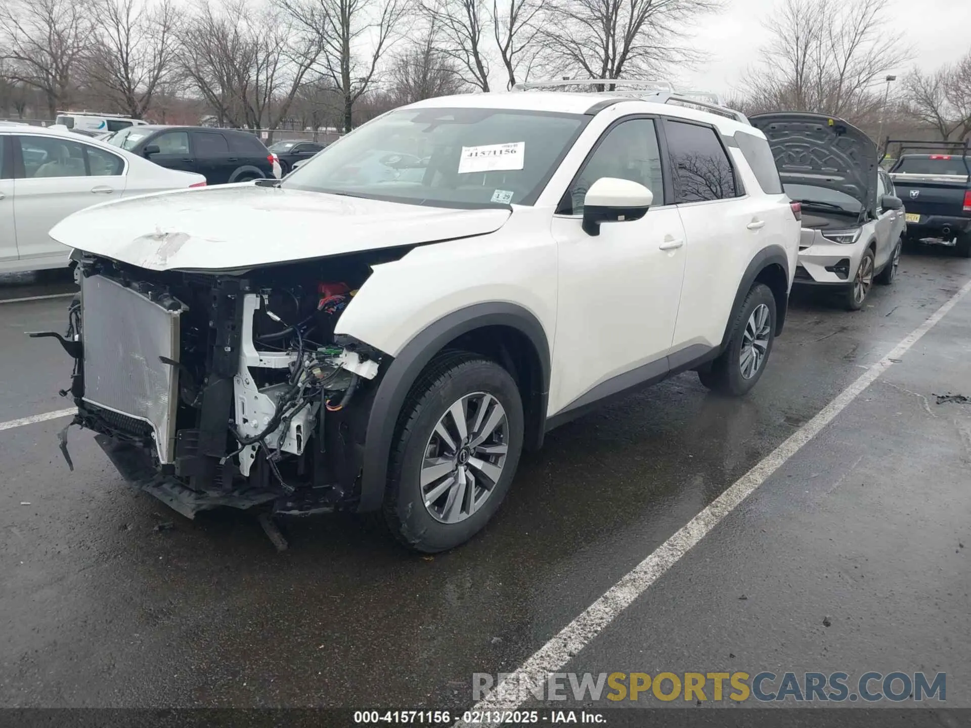 2 Photograph of a damaged car 5N1DR3CC9RC315613 NISSAN PATHFINDER 2024