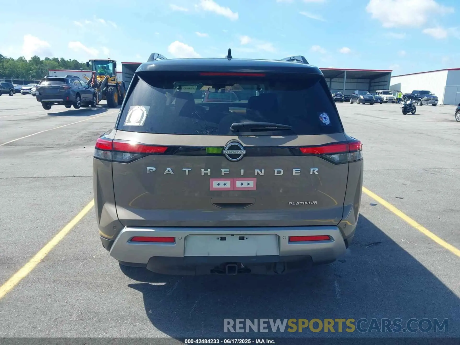 16 Photograph of a damaged car 5N1DR3DG4RC213279 NISSAN PATHFINDER 2024