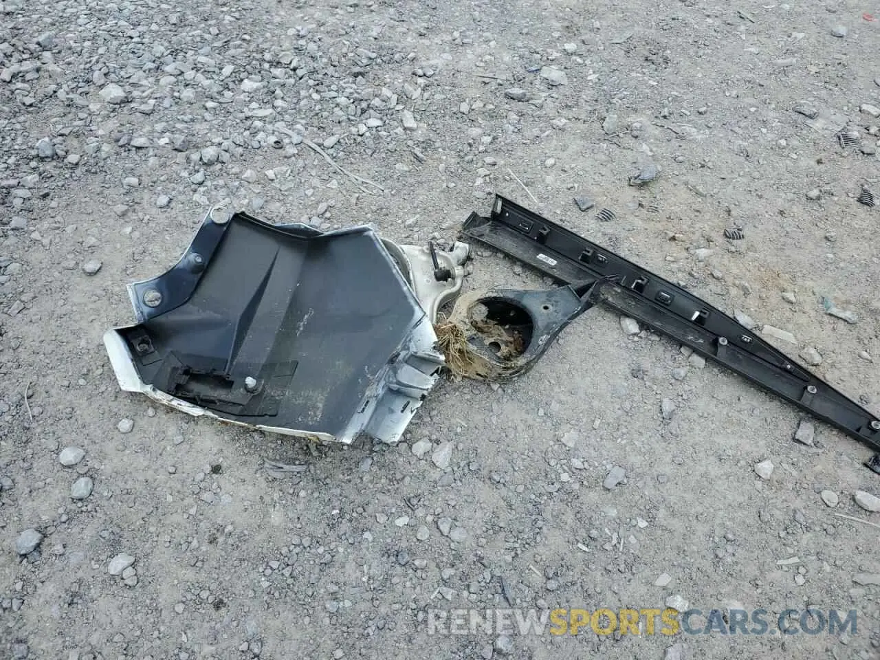 13 Photograph of a damaged car 5N1DR3DG4RC235587 NISSAN PATHFINDER 2024