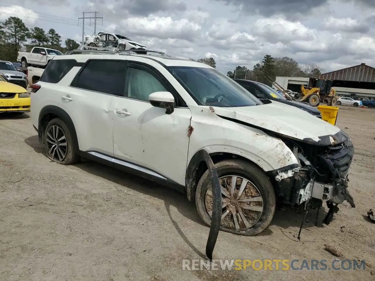 4 Photograph of a damaged car 5N1DR3DG5RC277704 NISSAN PATHFINDER 2024