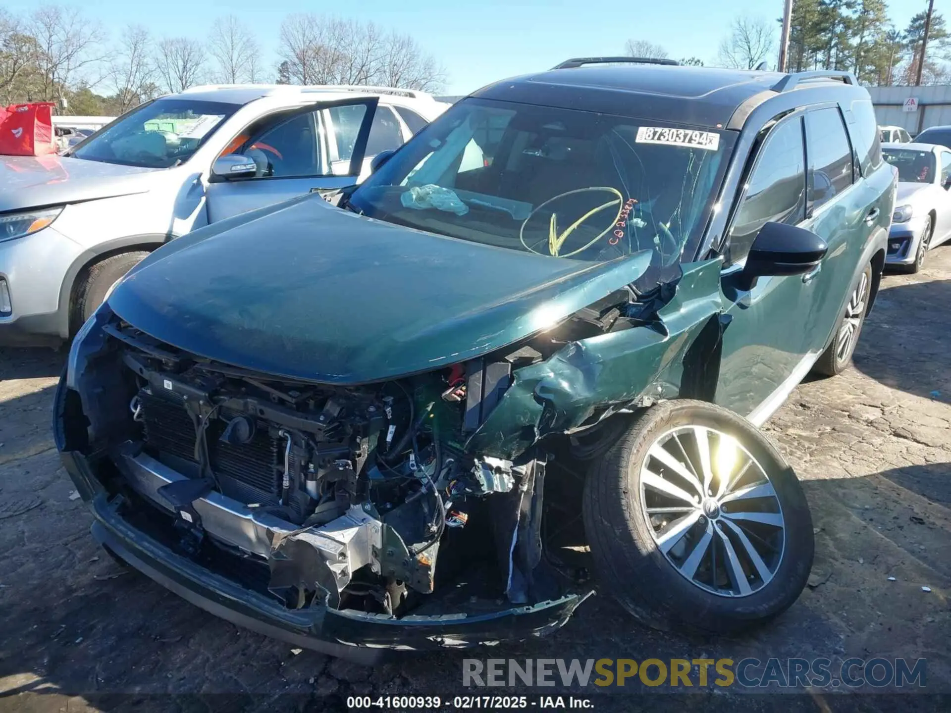 2 Photograph of a damaged car 5N1DR3DH1RC223387 NISSAN PATHFINDER 2024