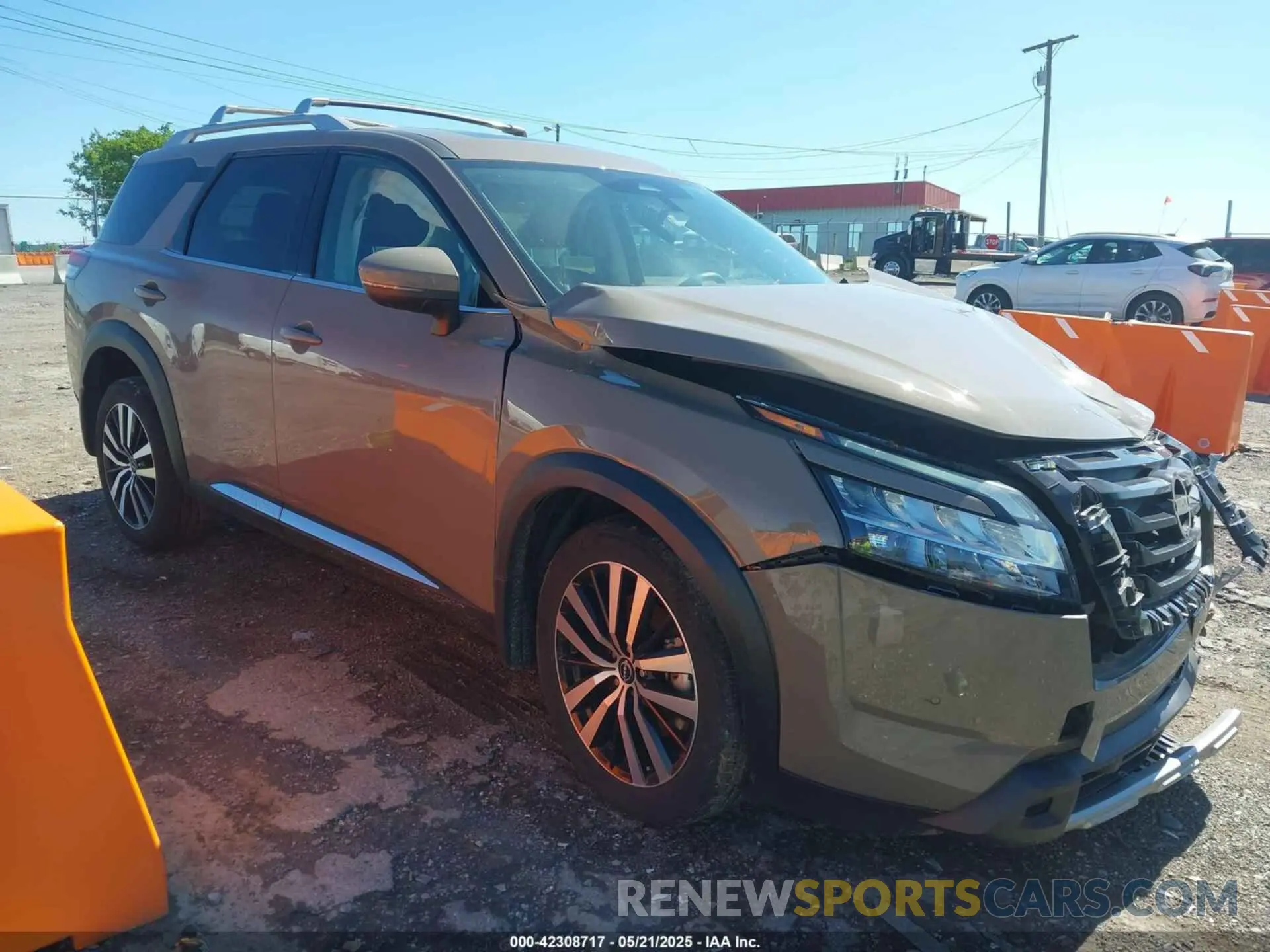 1 Photograph of a damaged car 5N1DR3DH5RC236532 NISSAN PATHFINDER 2024