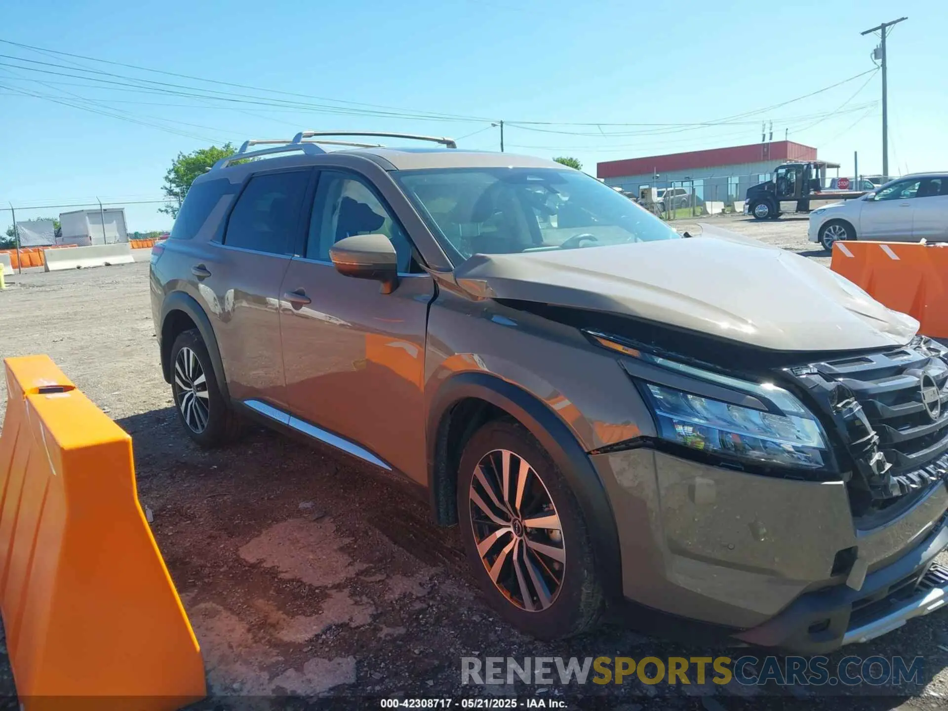 13 Photograph of a damaged car 5N1DR3DH5RC236532 NISSAN PATHFINDER 2024