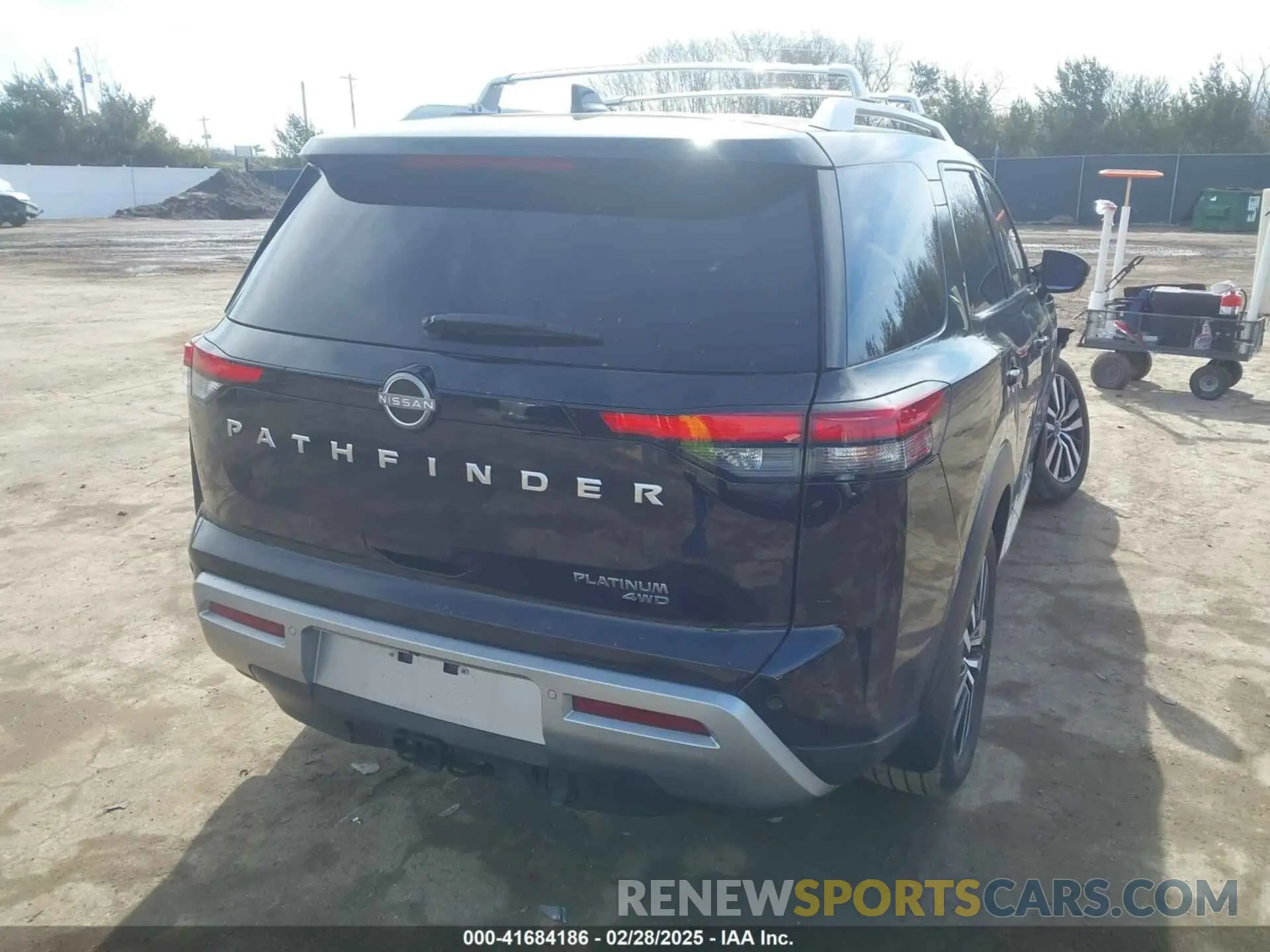 4 Photograph of a damaged car 5N1DR3DK7RC269754 NISSAN PATHFINDER 2024