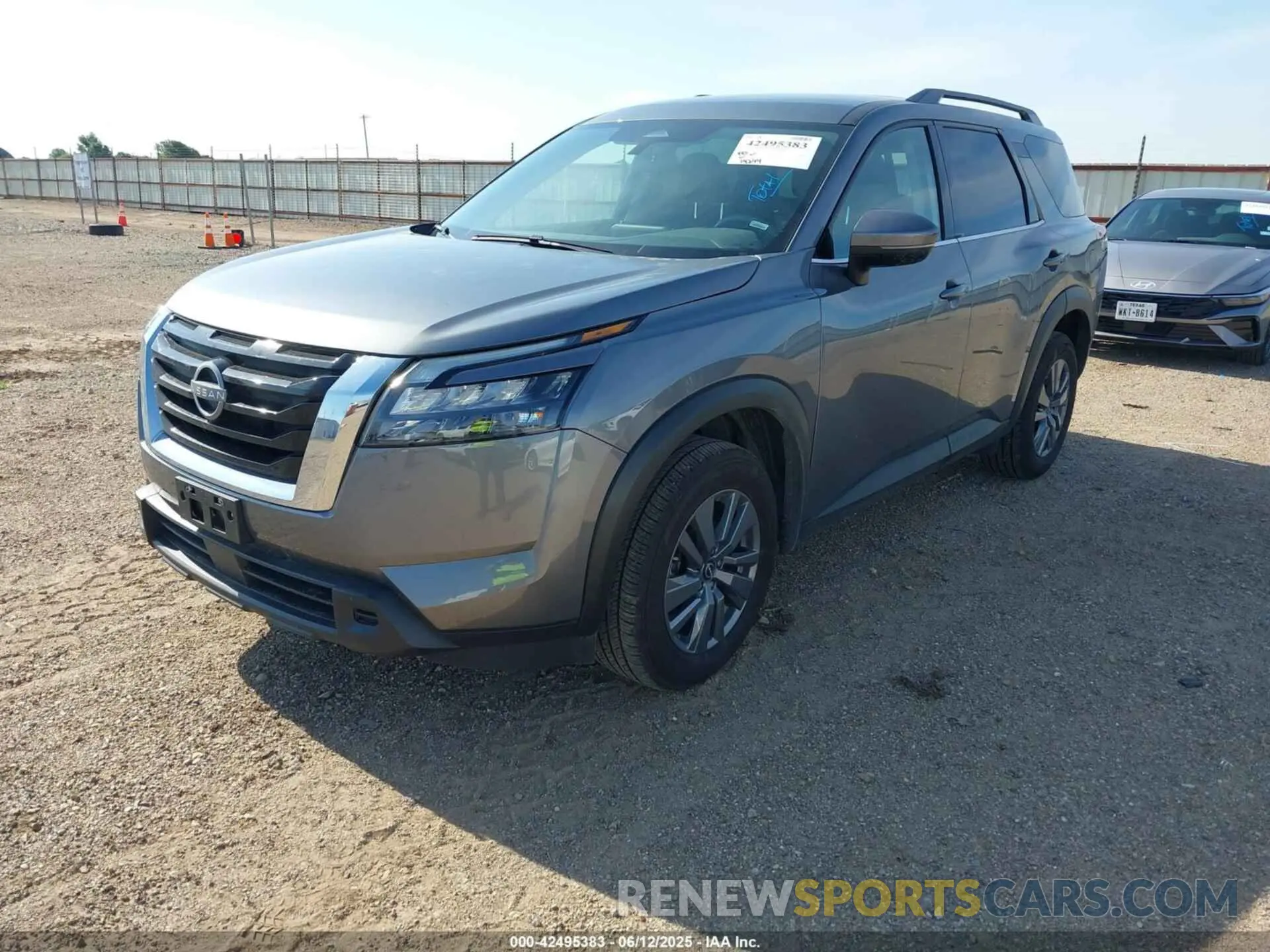 2 Photograph of a damaged car 5N1DR3BA4SC210824 NISSAN PATHFINDER 2025