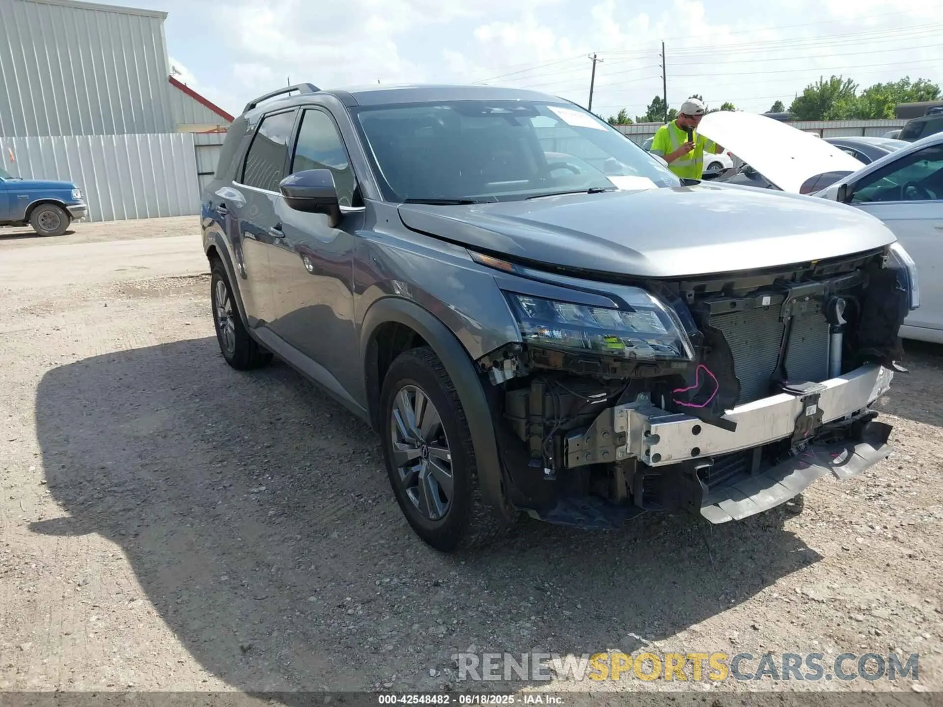 1 Photograph of a damaged car 5N1DR3BA4SC211987 NISSAN PATHFINDER 2025