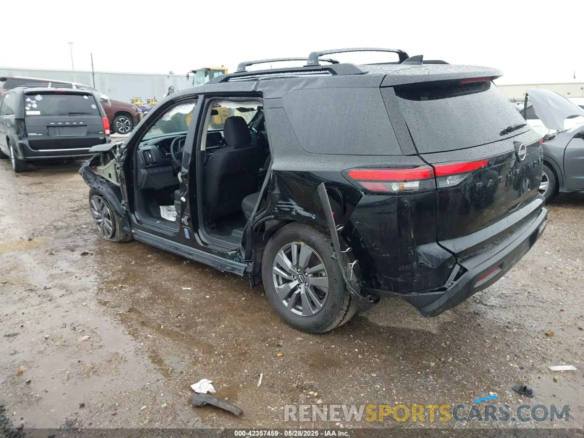 3 Photograph of a damaged car 5N1DR3BA8SC206064 NISSAN PATHFINDER 2025