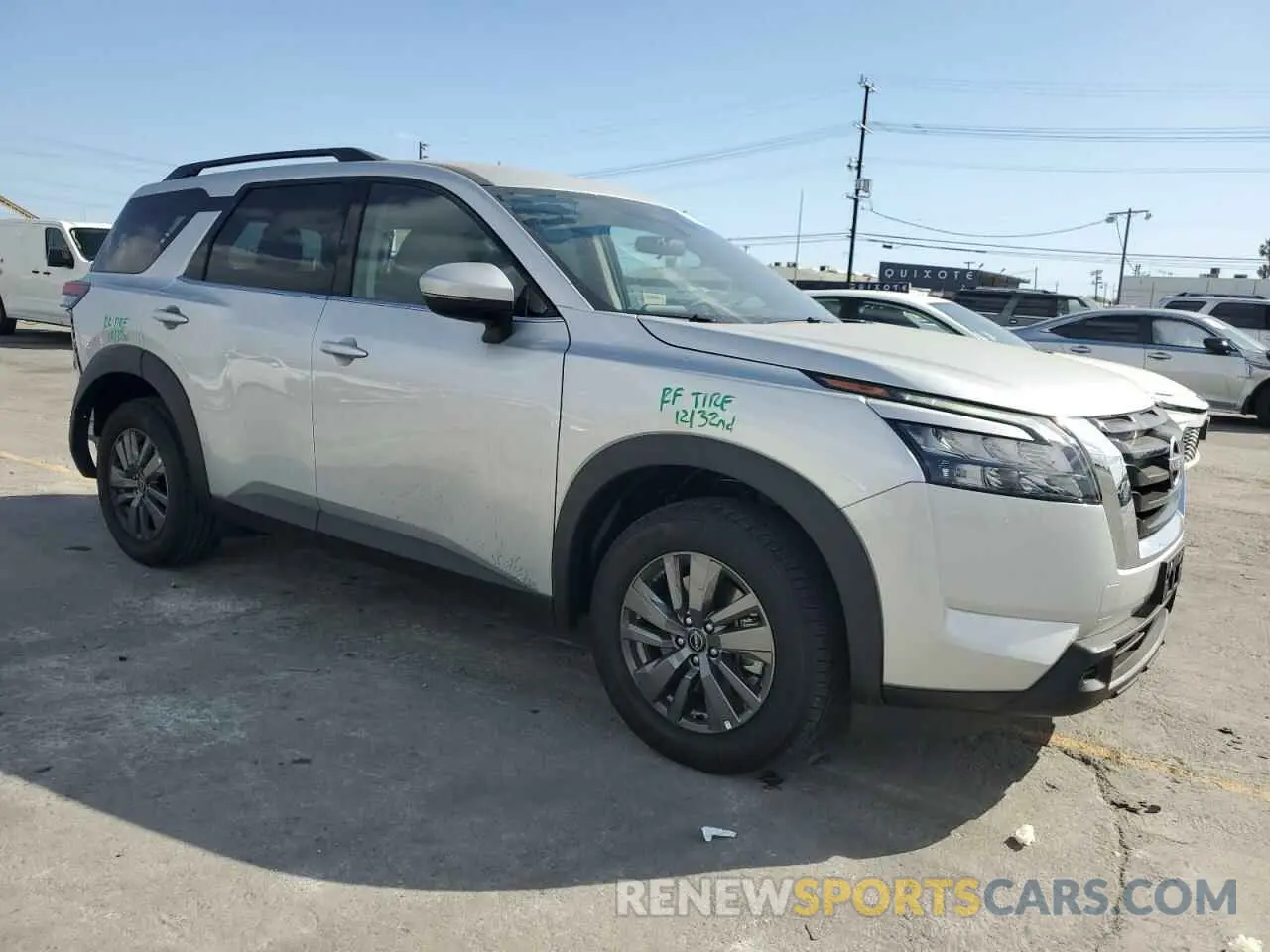 4 Photograph of a damaged car 5N1DR3BA8SC240781 NISSAN PATHFINDER 2025