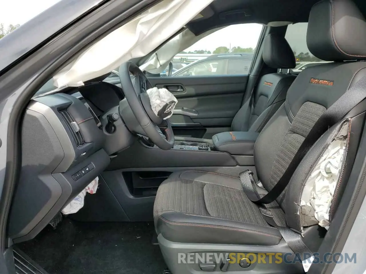 7 Photograph of a damaged car 5N1DR3BD2SC202831 NISSAN PATHFINDER 2025