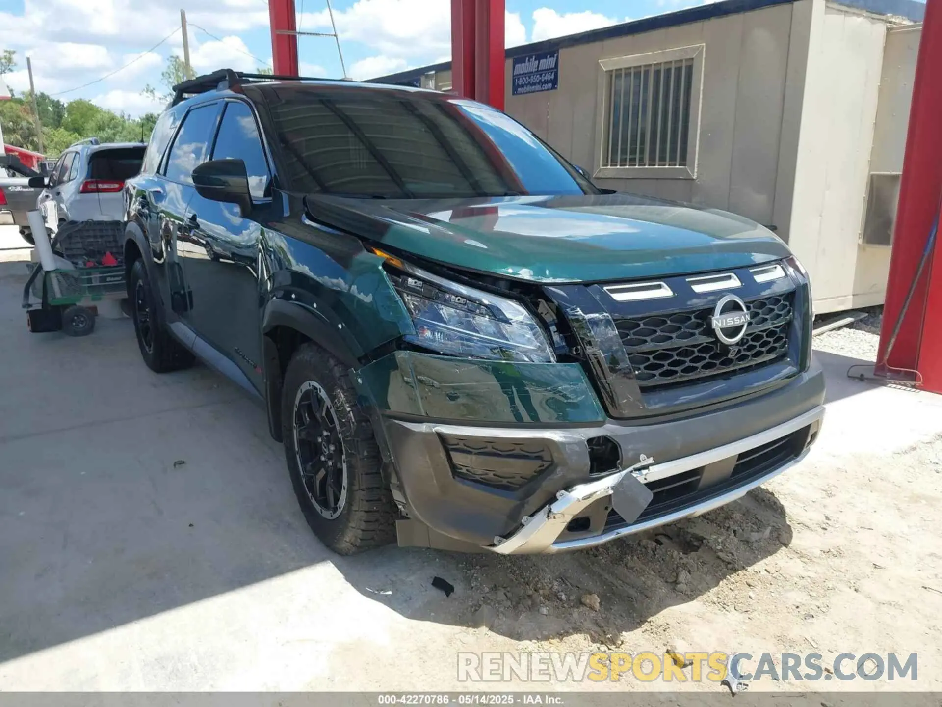 1 Photograph of a damaged car 5N1DR3BD4SC230520 NISSAN PATHFINDER 2025