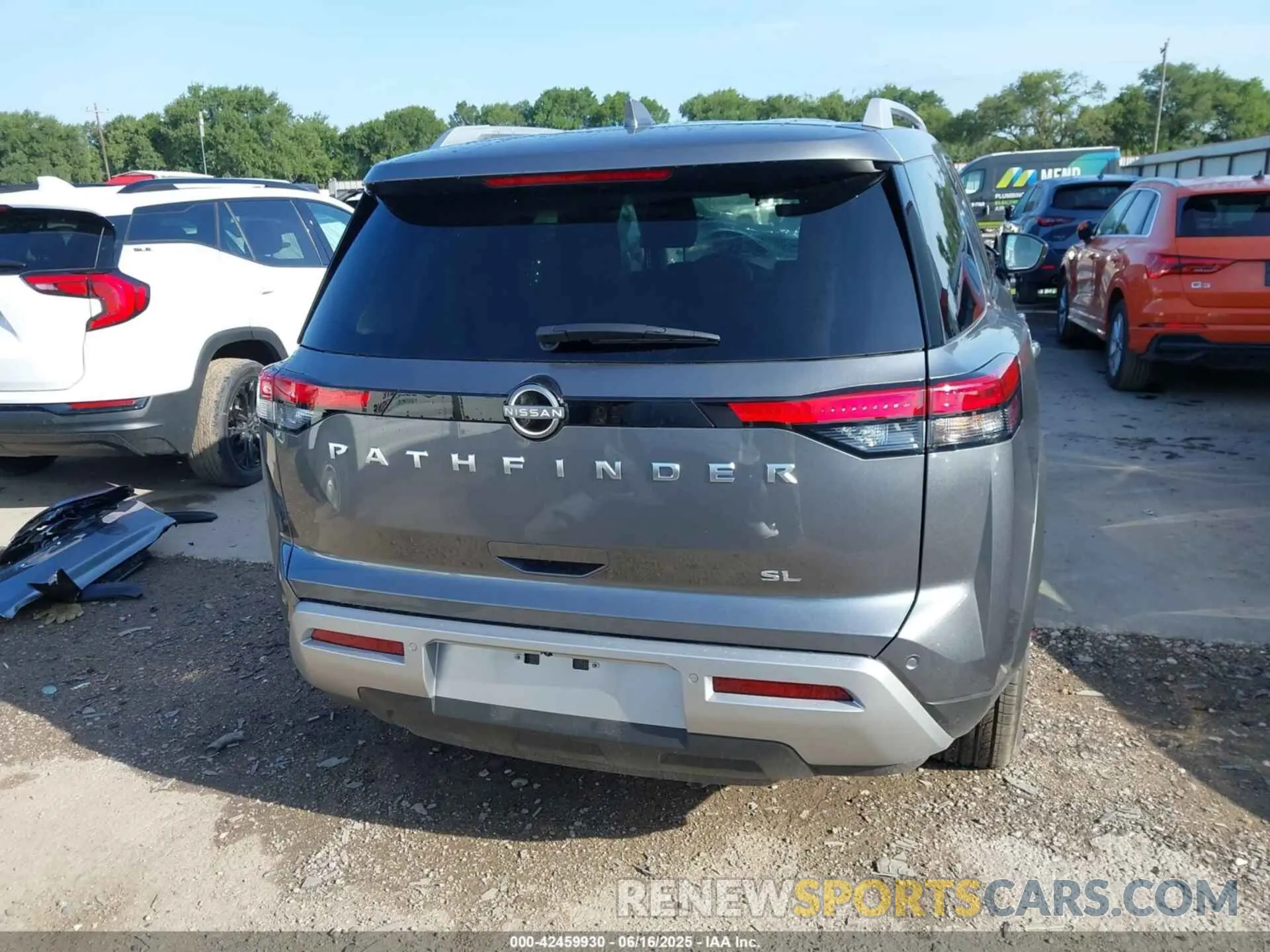 16 Photograph of a damaged car 5N1DR3CA8SC249835 NISSAN PATHFINDER 2025