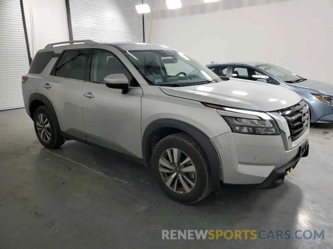 4 Photograph of a damaged car 5N1DR3CC2SC228707 NISSAN PATHFINDER 2025