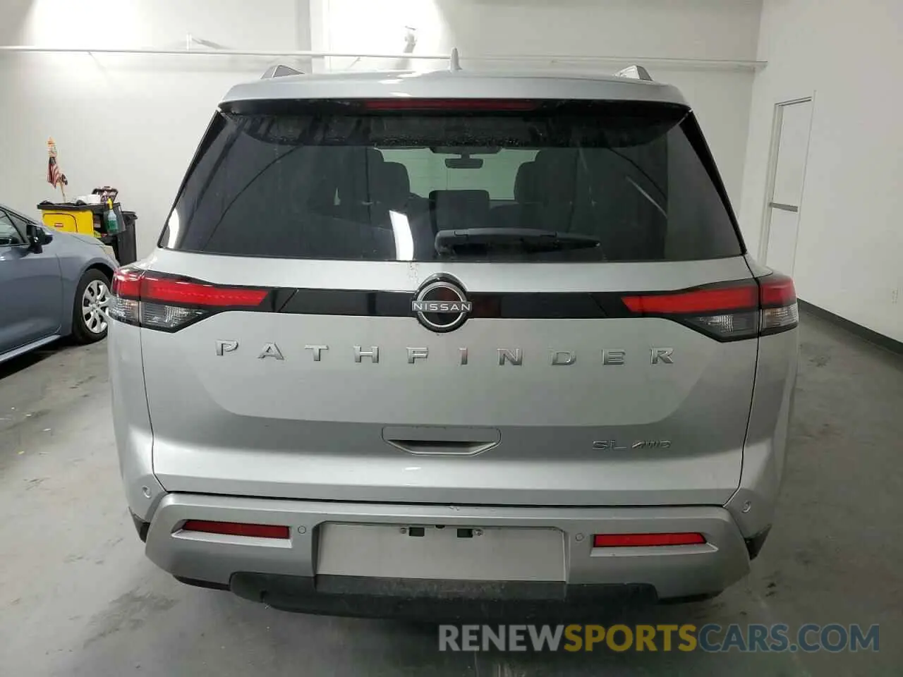 6 Photograph of a damaged car 5N1DR3CC2SC228707 NISSAN PATHFINDER 2025