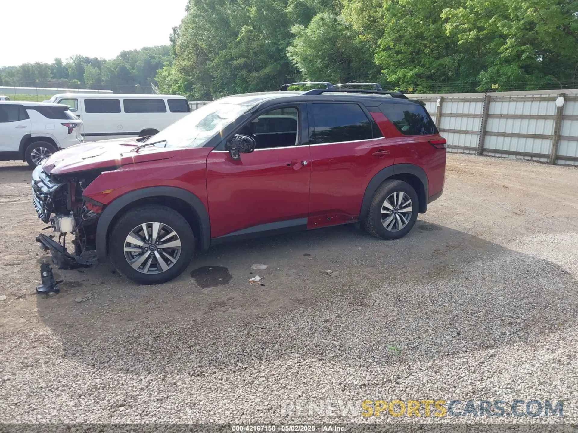 2 Photograph of a damaged car 5N1DR3CC3SC202875 NISSAN PATHFINDER 2025