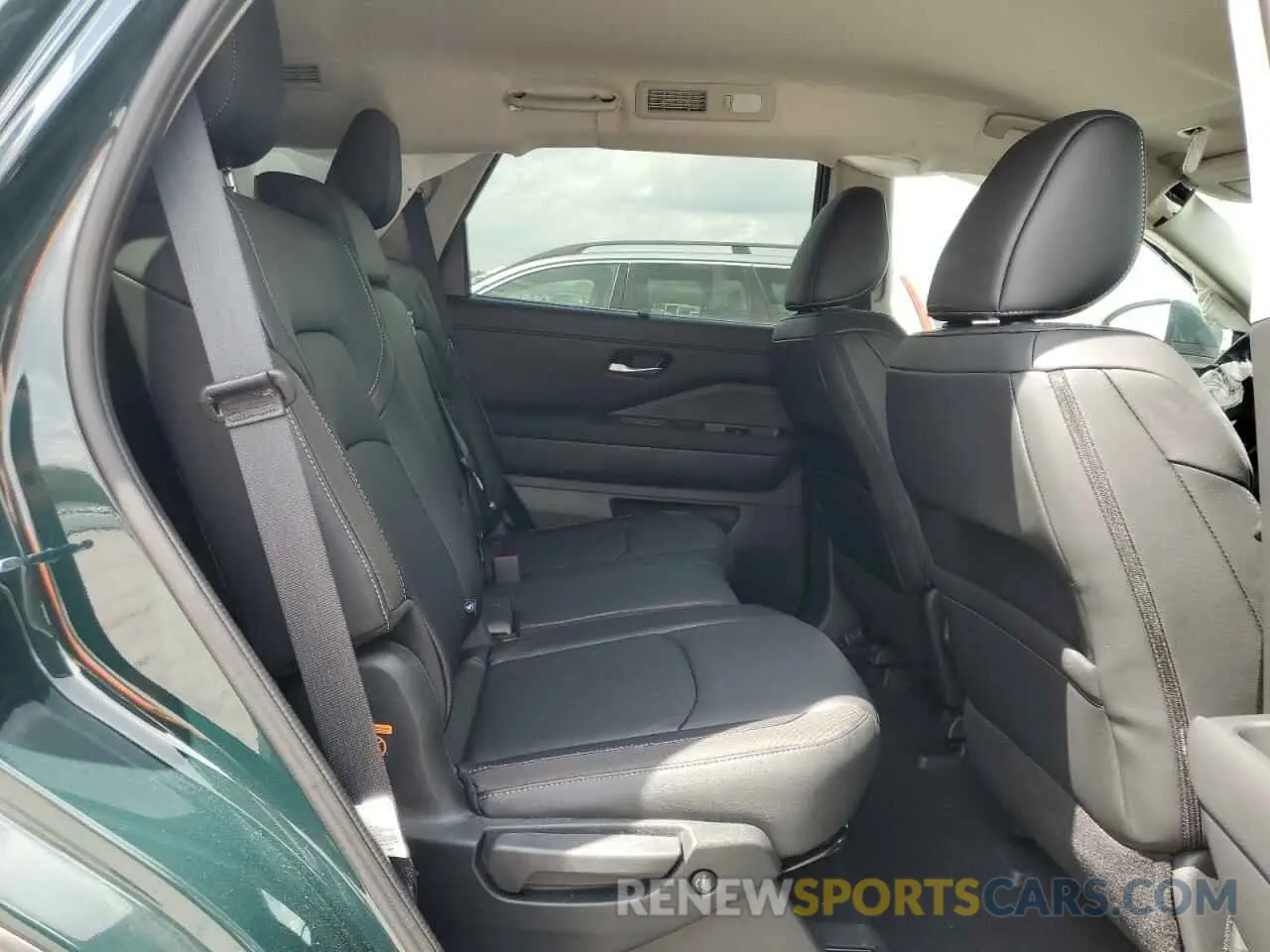 12 Photograph of a damaged car 5N1DR3CC4SC217949 NISSAN PATHFINDER 2025