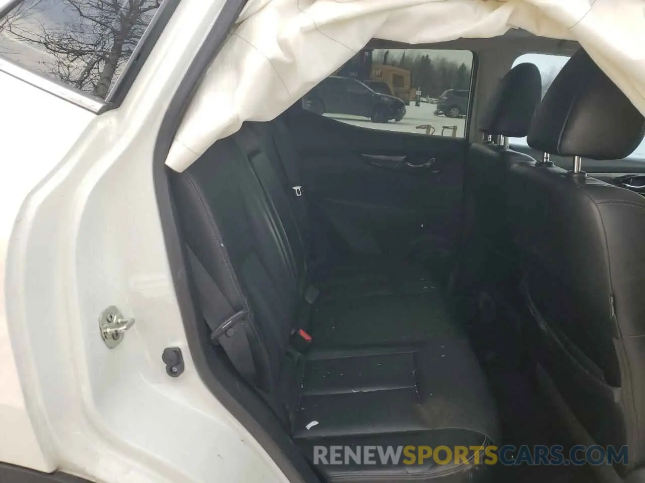 11 Photograph of a damaged car JN1BJ1CR6KW331125 NISSAN QASHAI SPR 2019