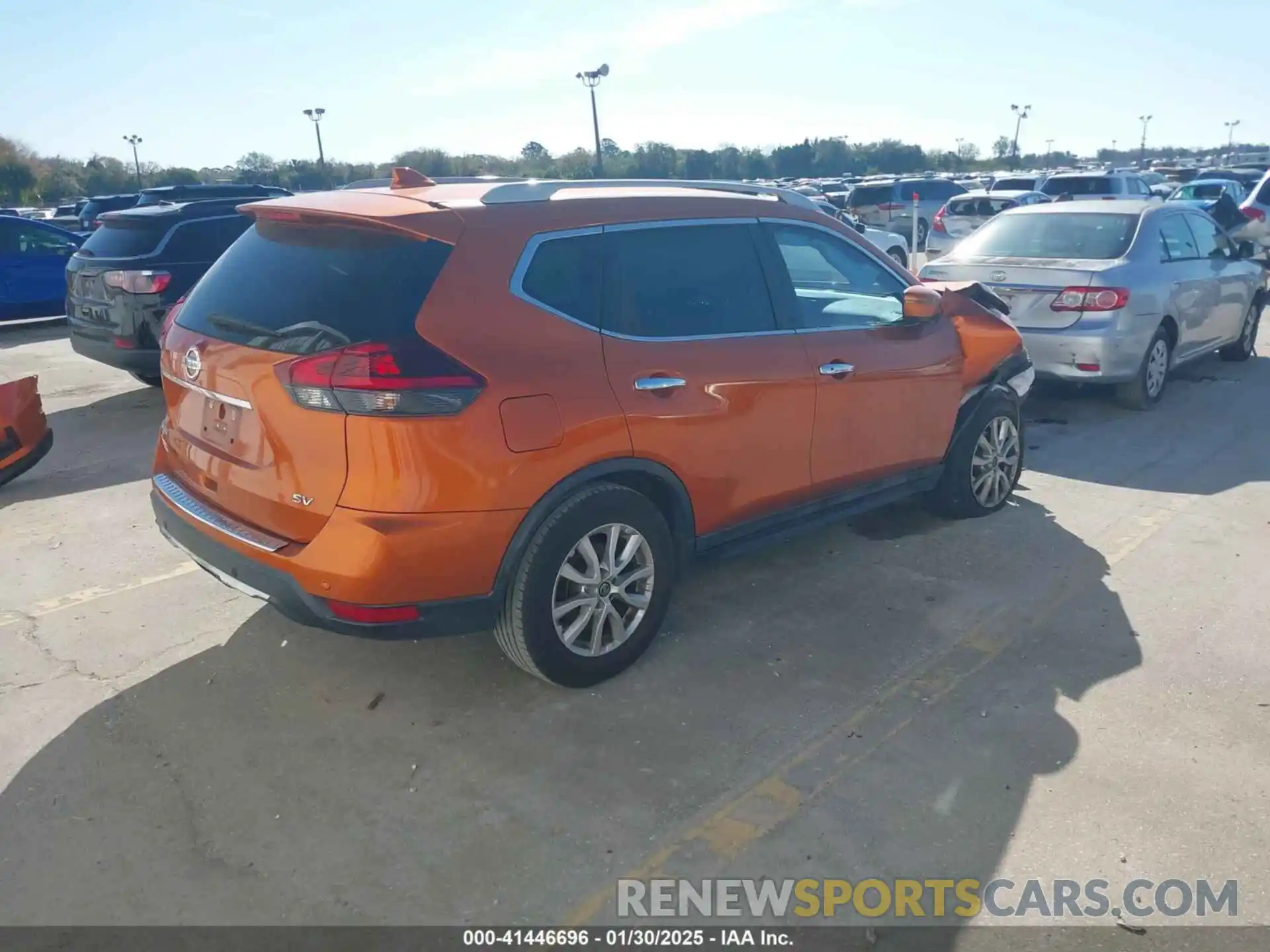 4 Photograph of a damaged car 5N1AT2MT0KC703638 NISSAN ROGUE 2019